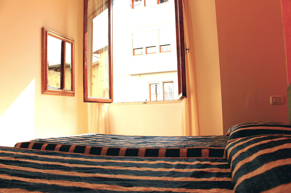 Hotel Argentina Curtatone Firenze Esterno foto